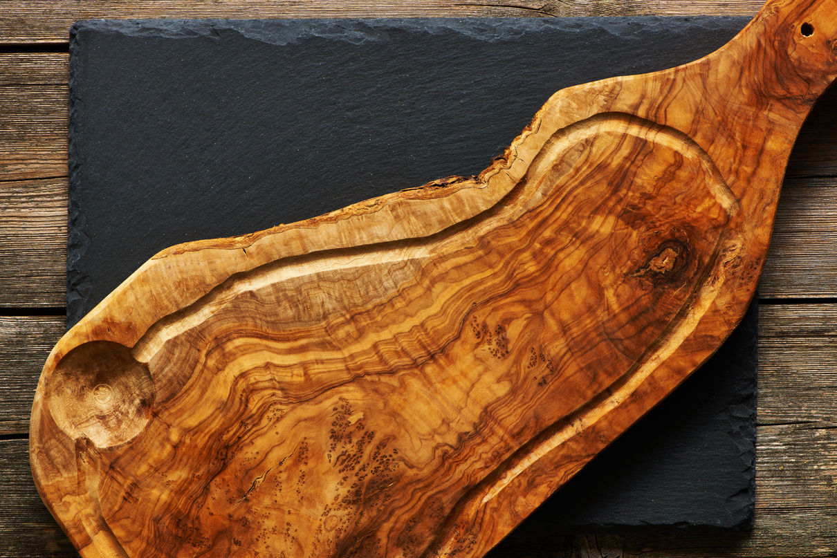 Olive wood cutting board